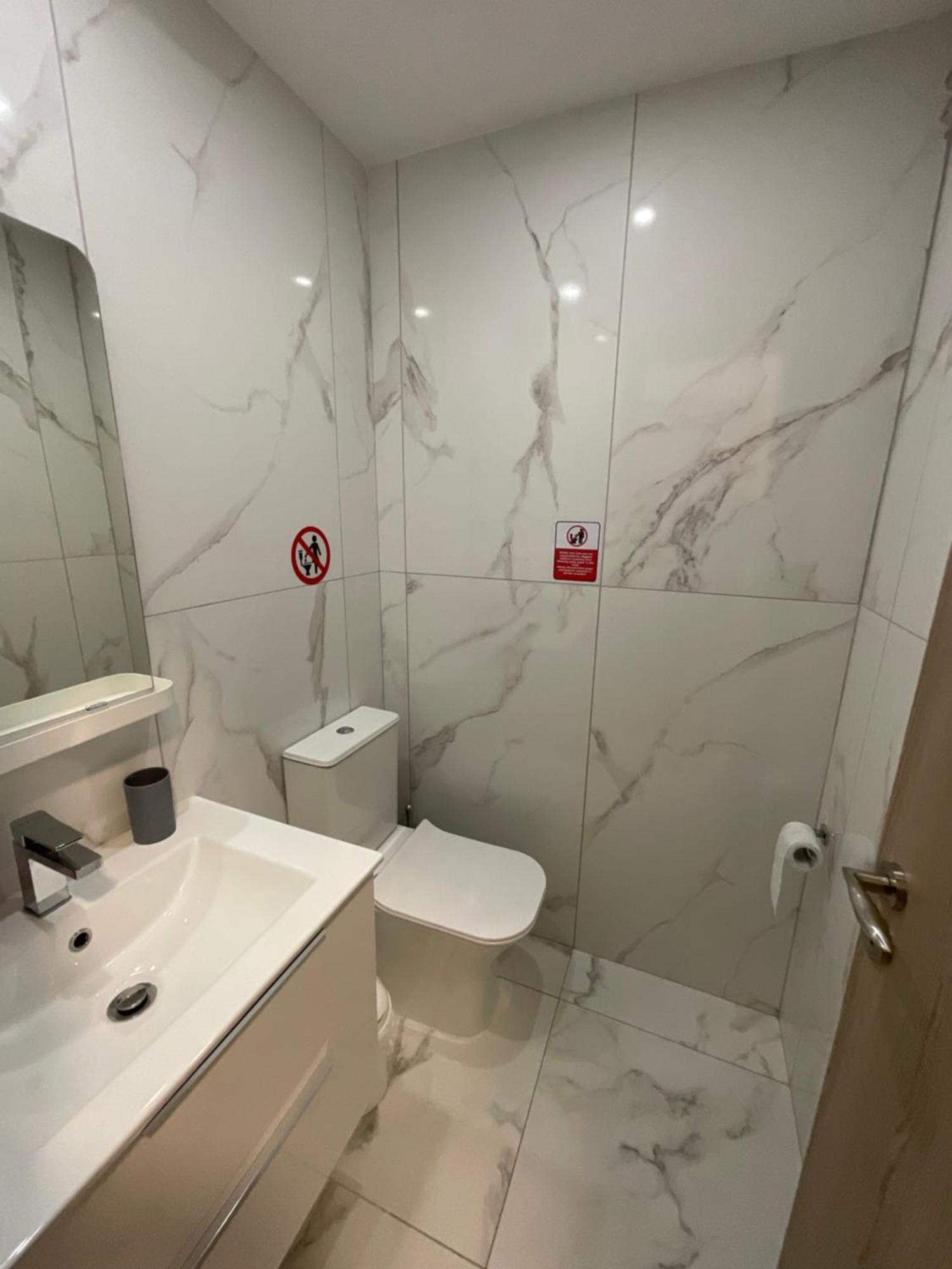 Appartement Le Voyageur à Larnaca Extérieur photo
