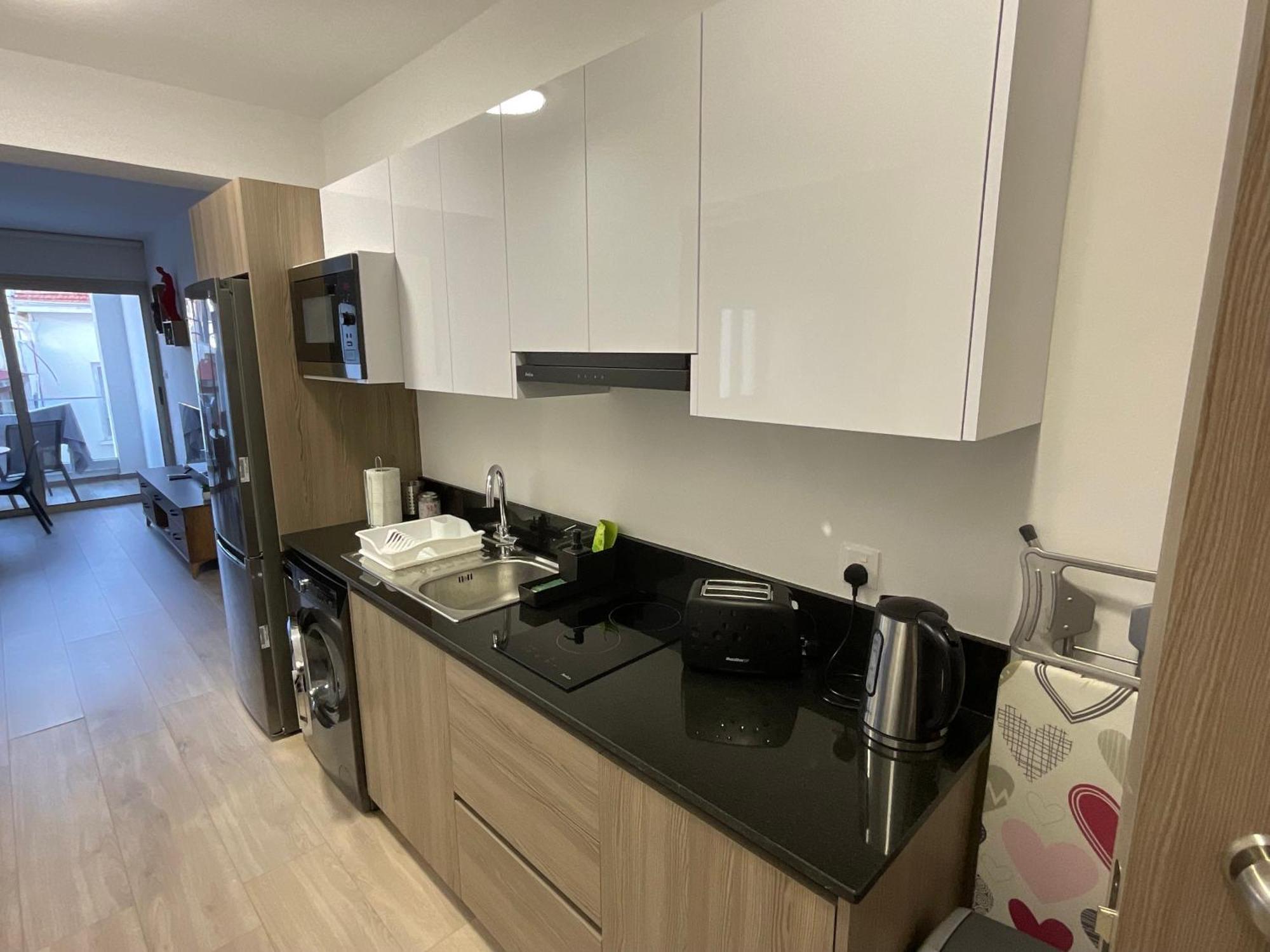 Appartement Le Voyageur à Larnaca Extérieur photo