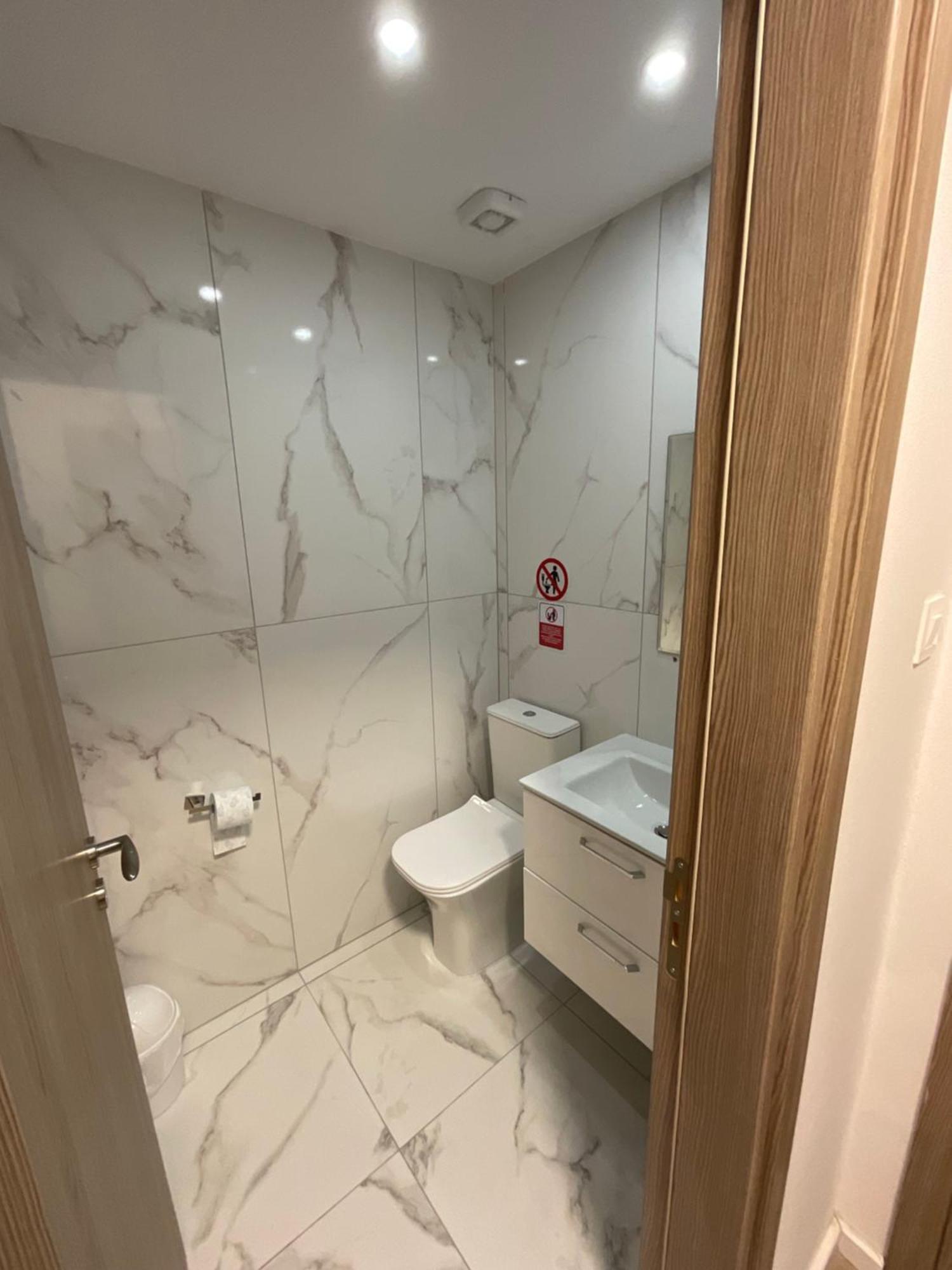 Appartement Le Voyageur à Larnaca Extérieur photo
