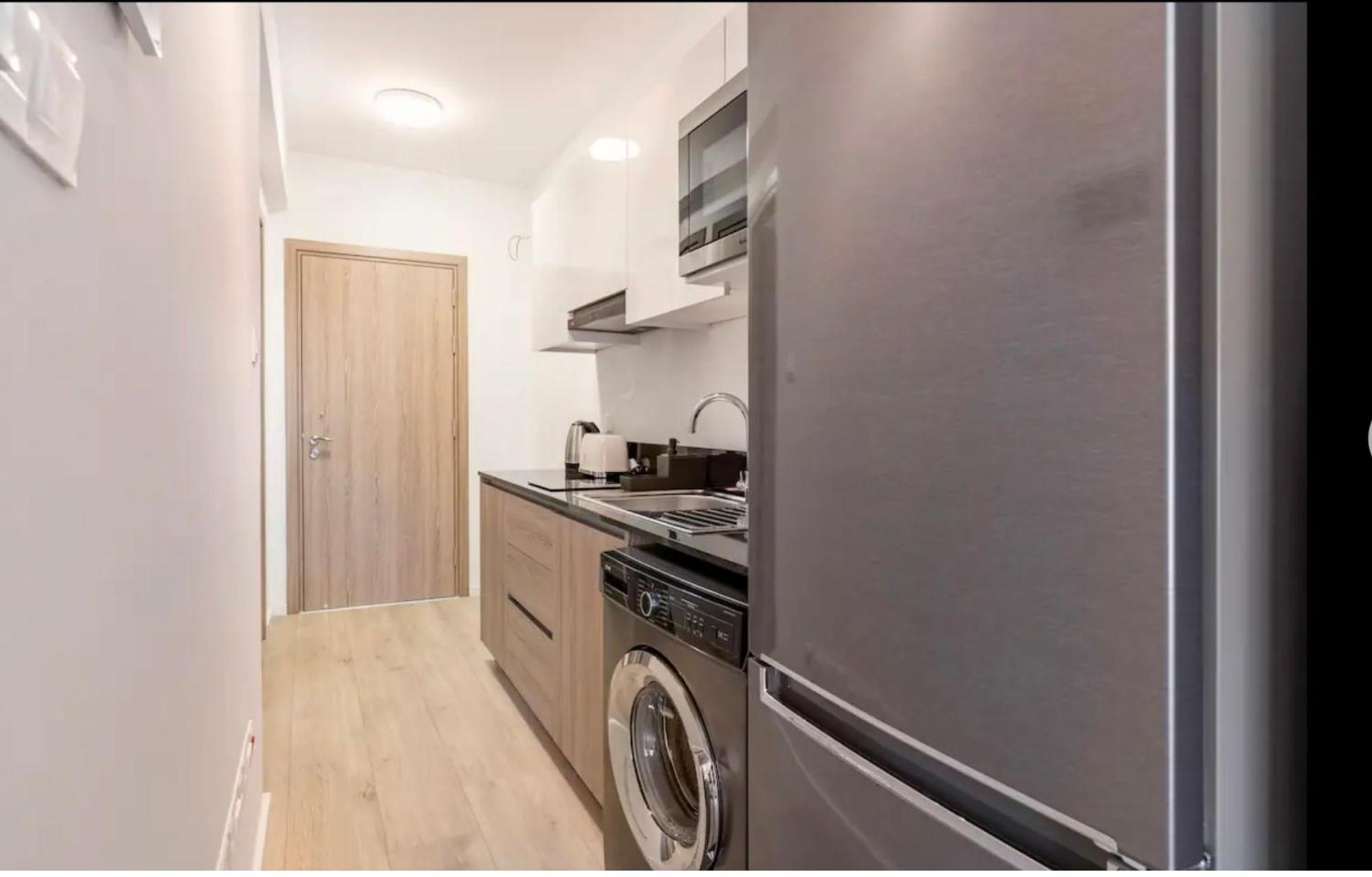 Appartement Le Voyageur à Larnaca Extérieur photo